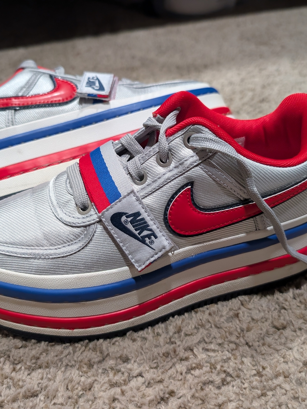 Women's Nike Vandal 2K Metallic Silver Sneakers